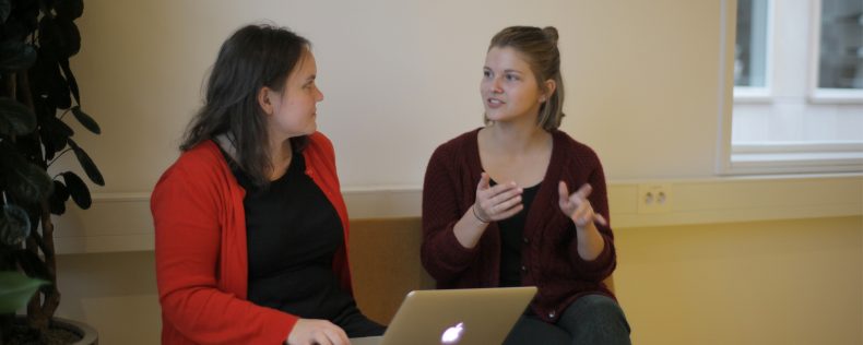DIS research mentor co-authors study with three dis research assistants