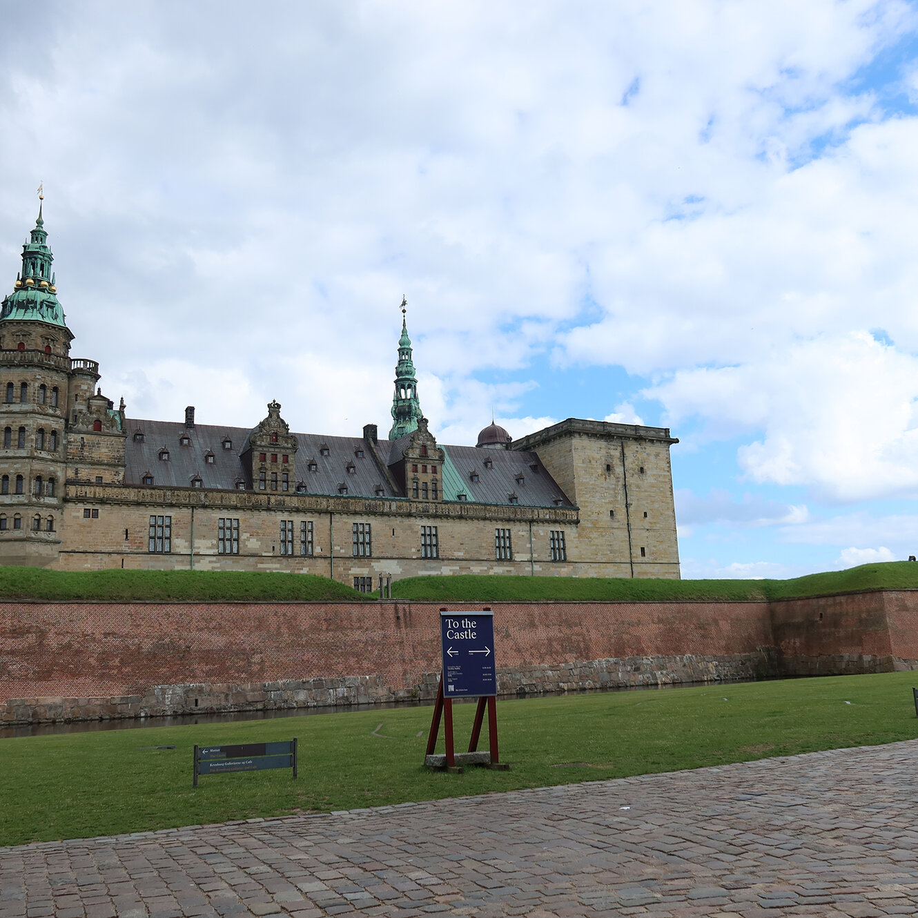 Postcolonial Europe: Narratives, Nationalism, and Race